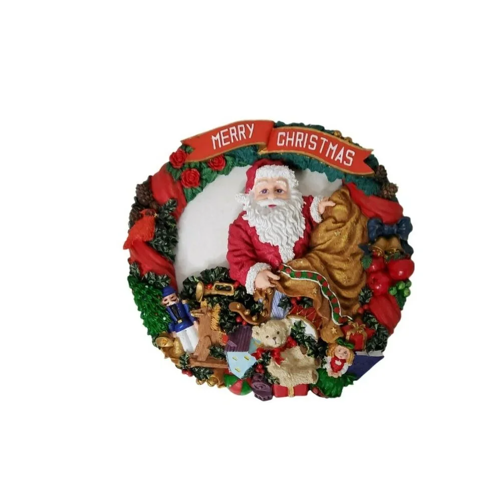 Vintage Resin Merry Christmas Santa Wreath With Bag and Presents. - Picture 5 of 5